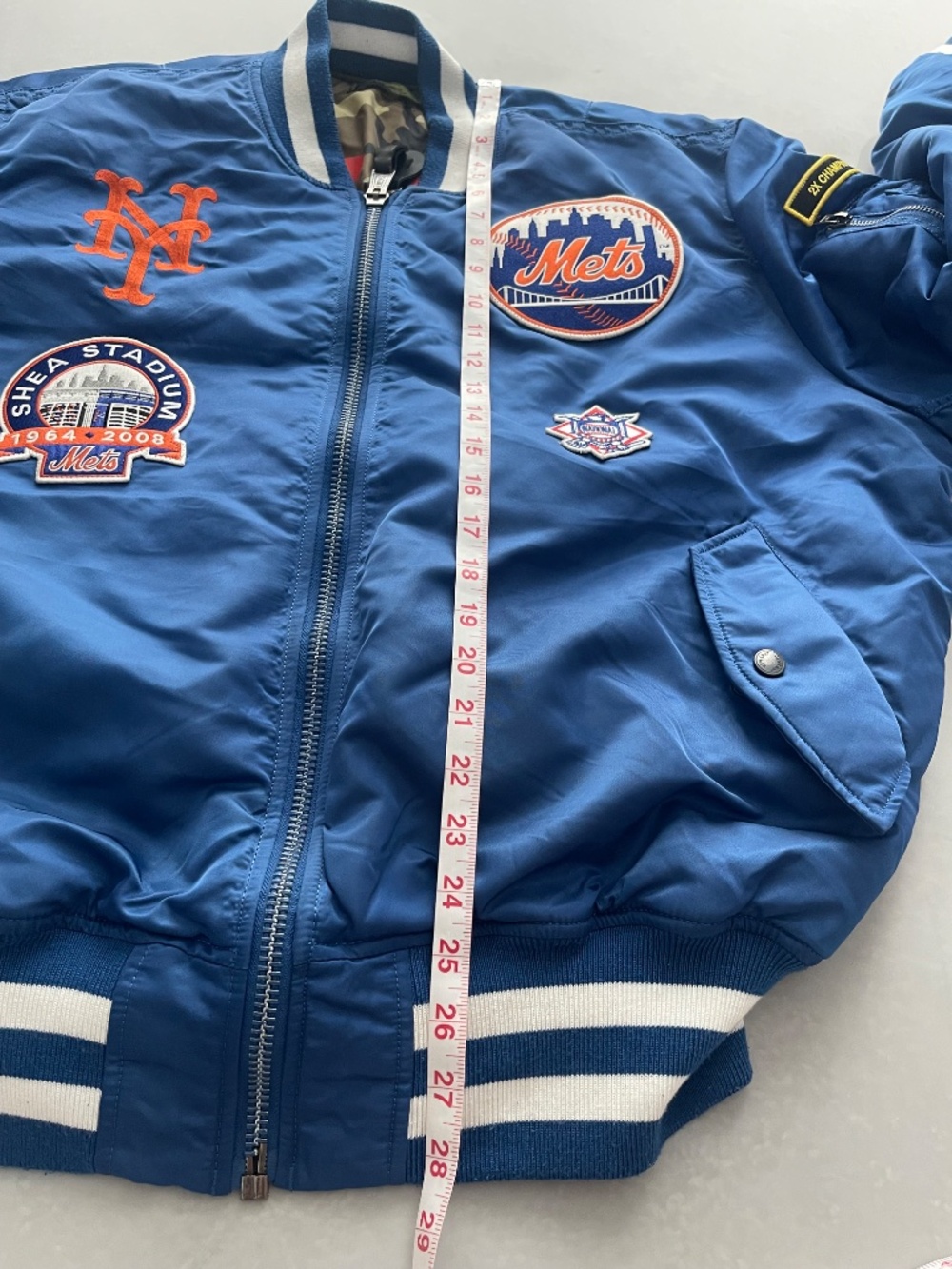 New Era New York Mets MA-1 Bomber Jacket Blue Reversible Camo MLB Full Zip - Picture 9 of 16